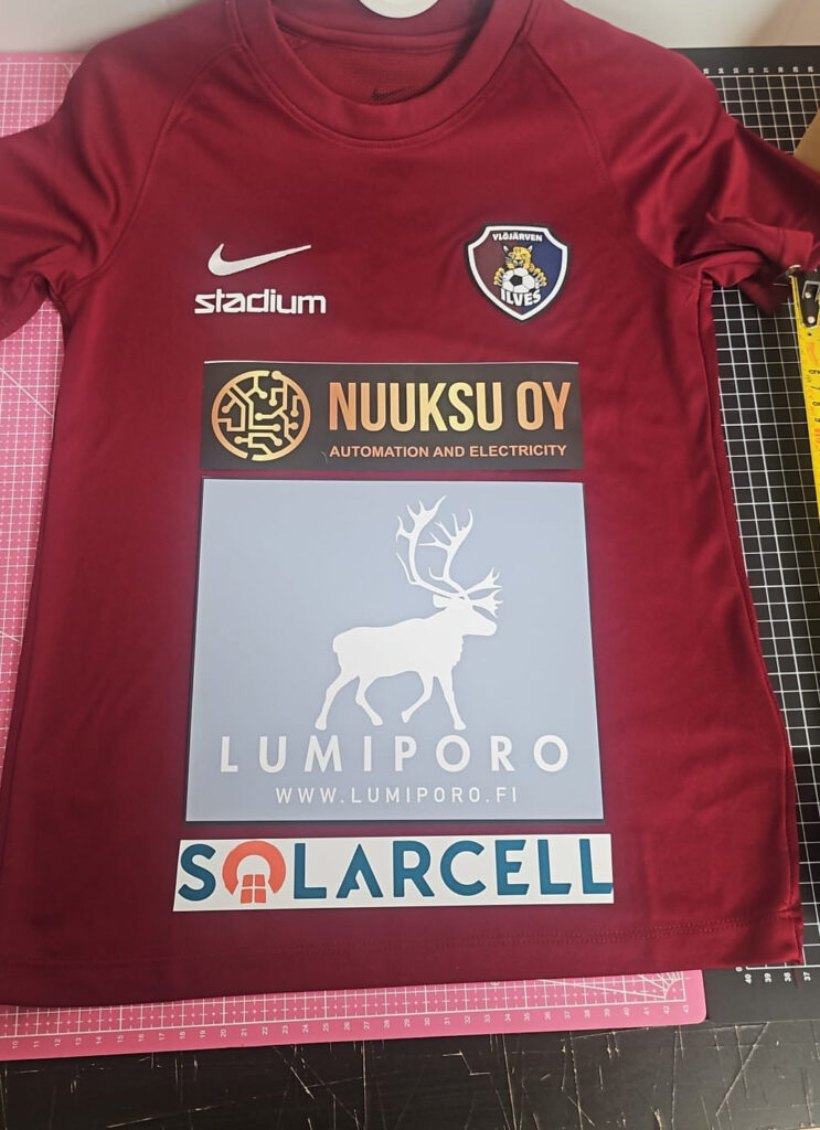 Pelipaidan logopainatukset